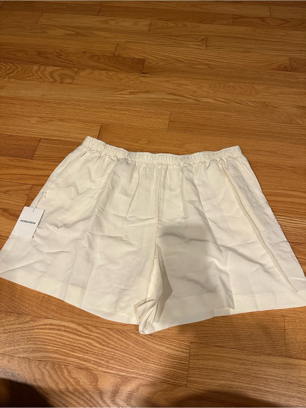 Nordstrom Cream Elastic-Waist Casual Shorts NEW XL